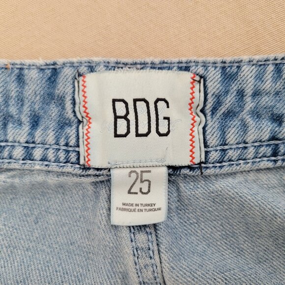 BDG Urban Outfitters Wide-Leg Carpenter Jeans – Size 25 – Light Wash Workwear De - Picture 5 of 6
